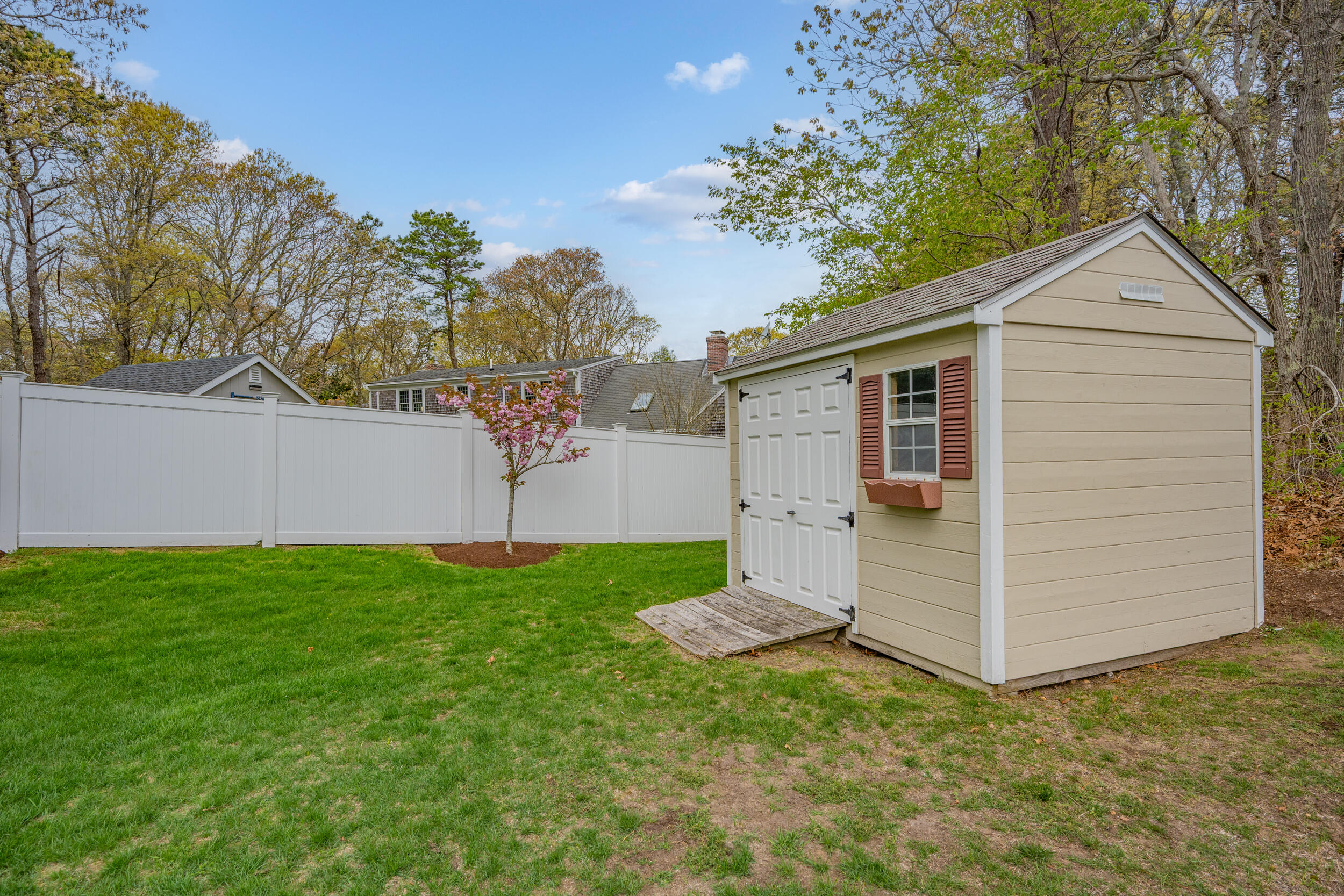 359 Lake Elizabeth Drive Barnstable MA 02632