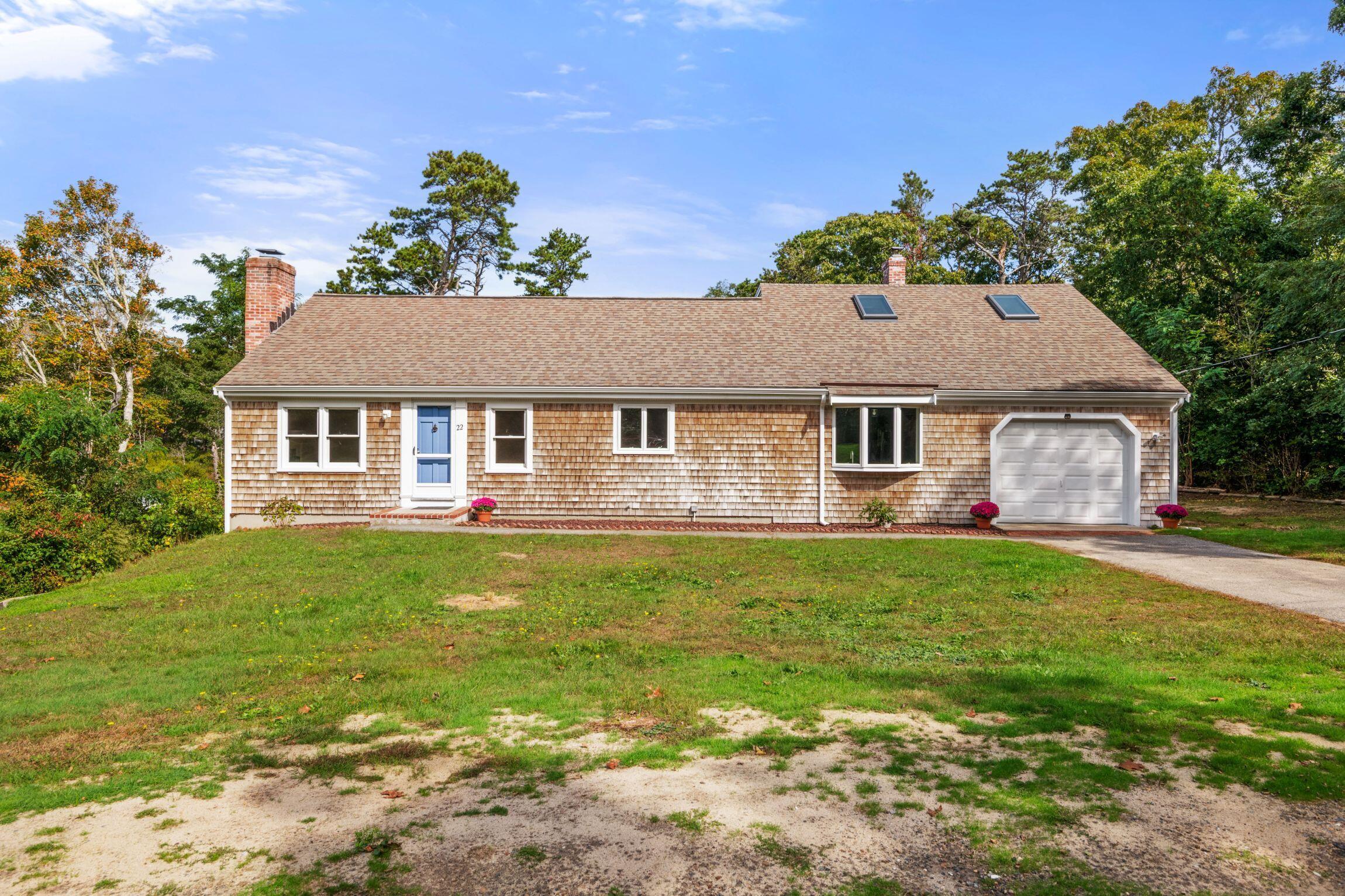 22 Little Lane Harwich MA 02645