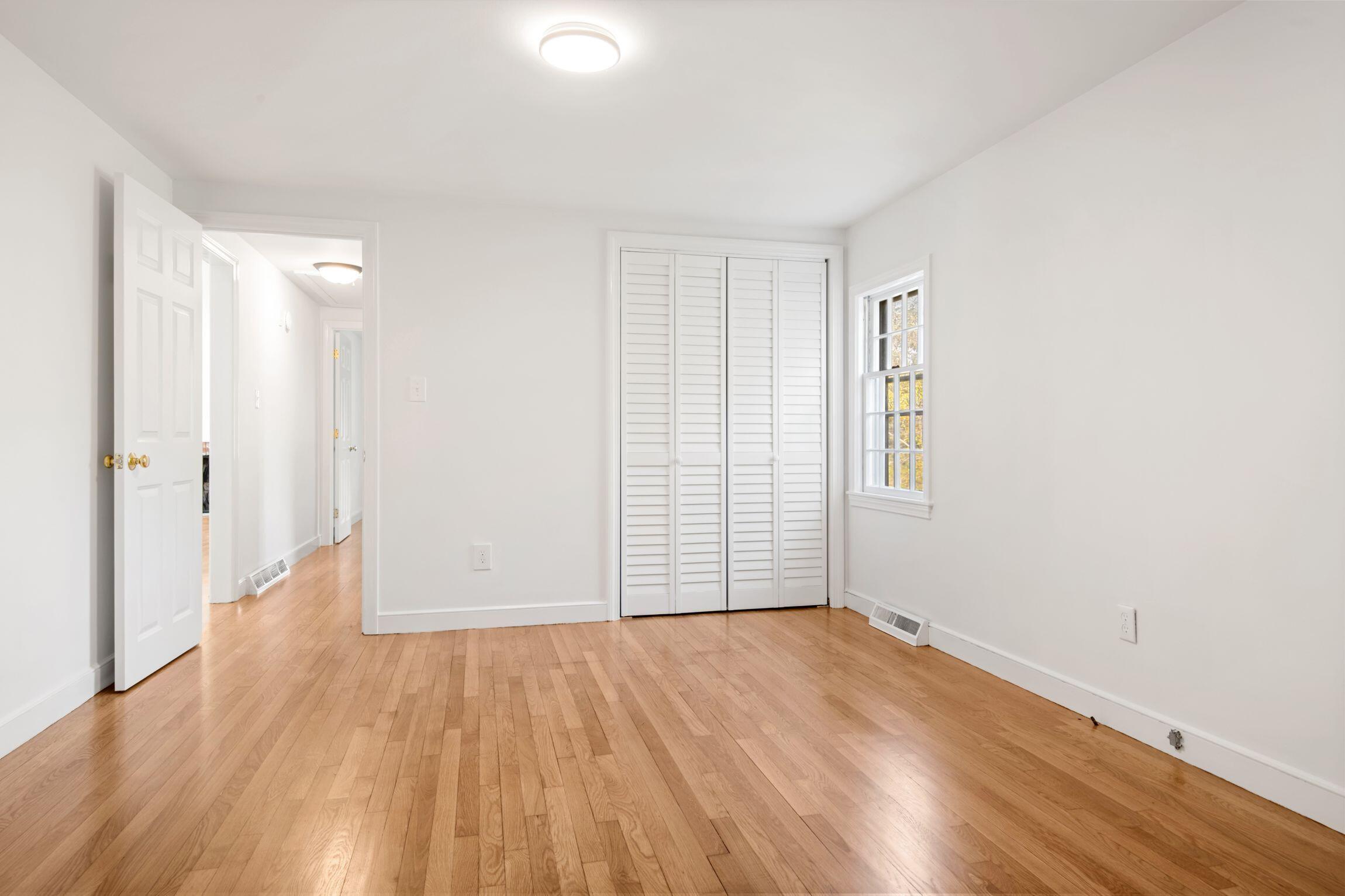 22 Little Lane Harwich MA 02645
