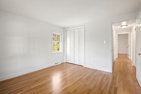 22 Little Lane Harwich MA 02645