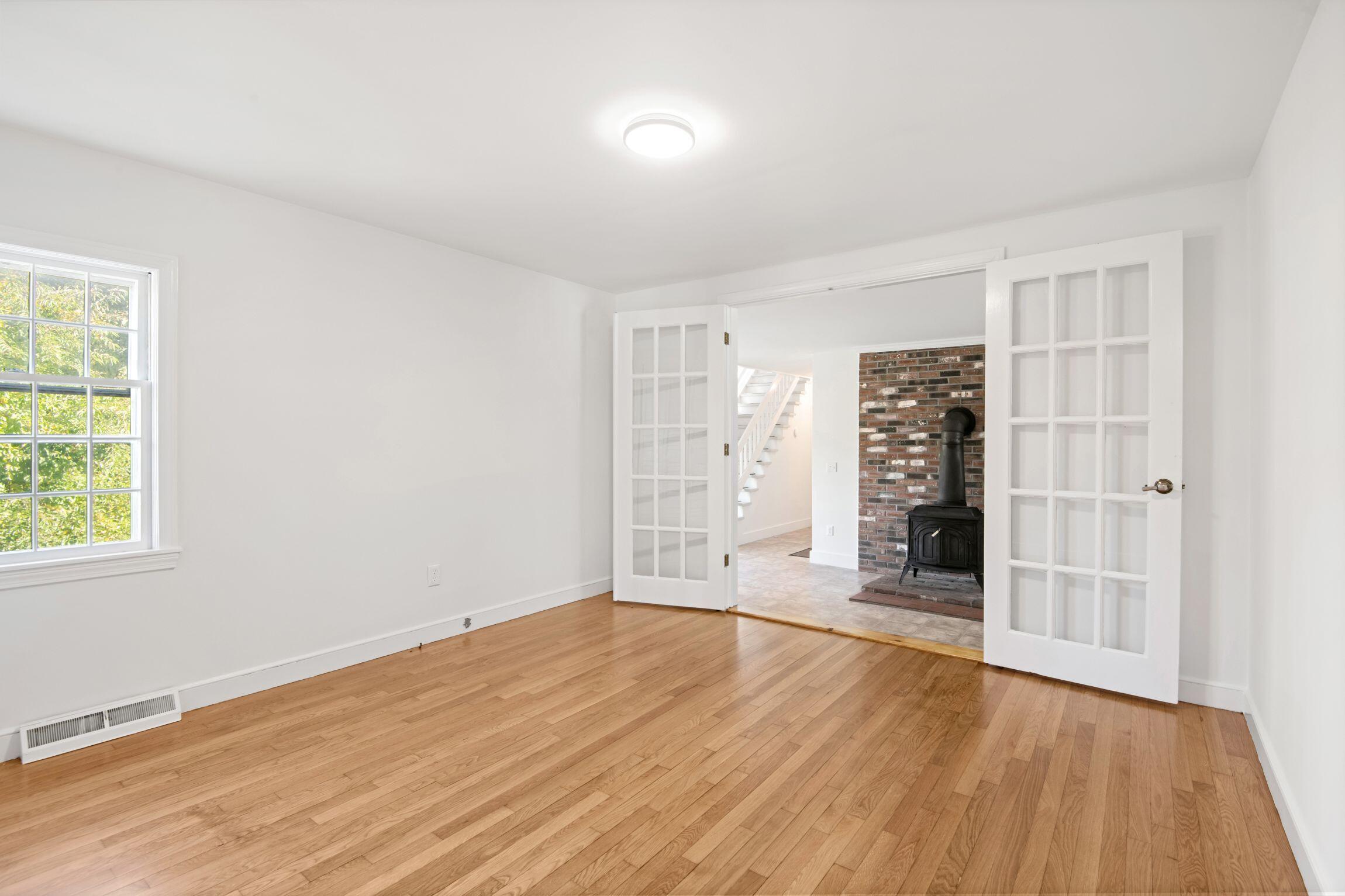 22 Little Lane Harwich MA 02645