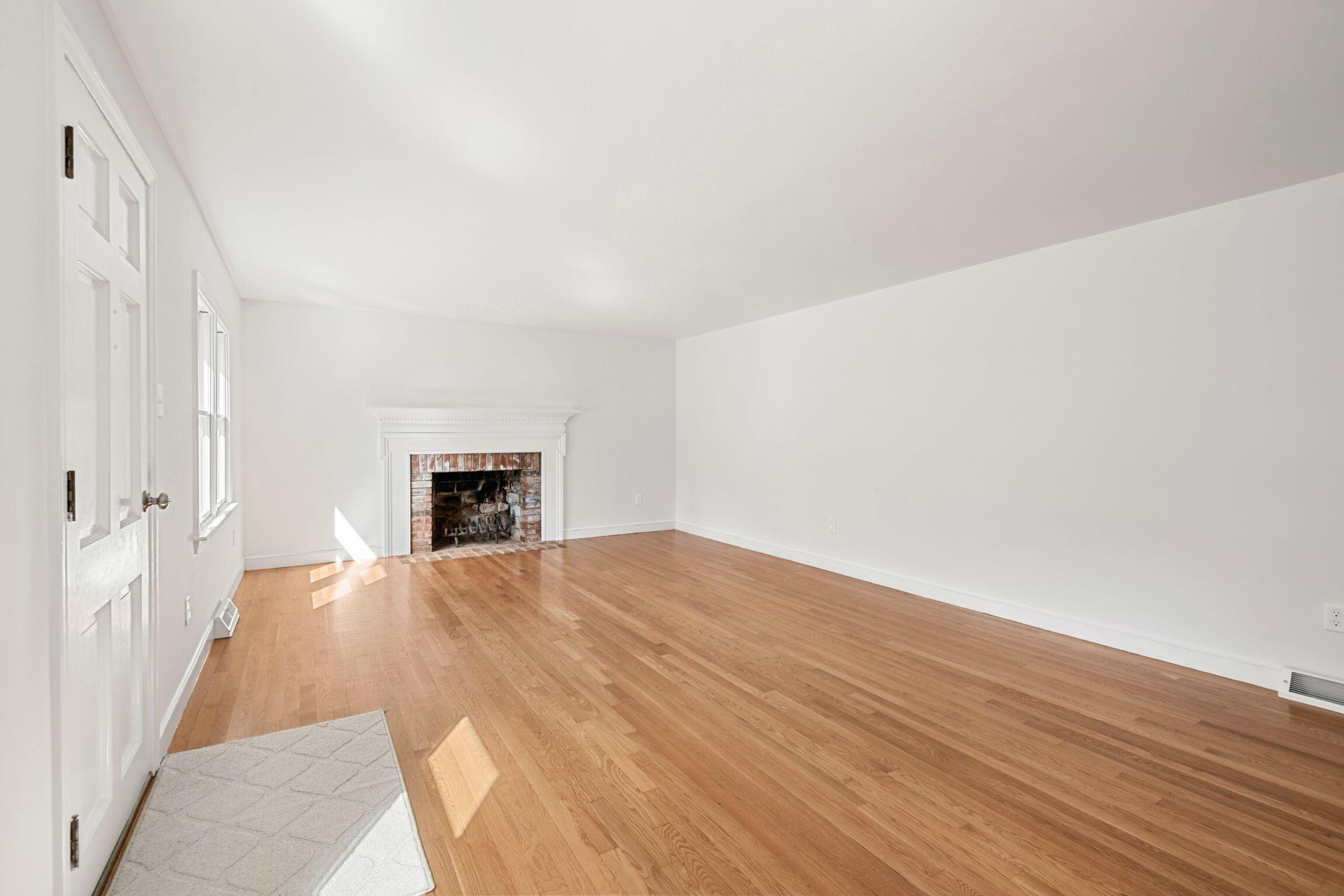 22 Little Lane Harwich MA 02645