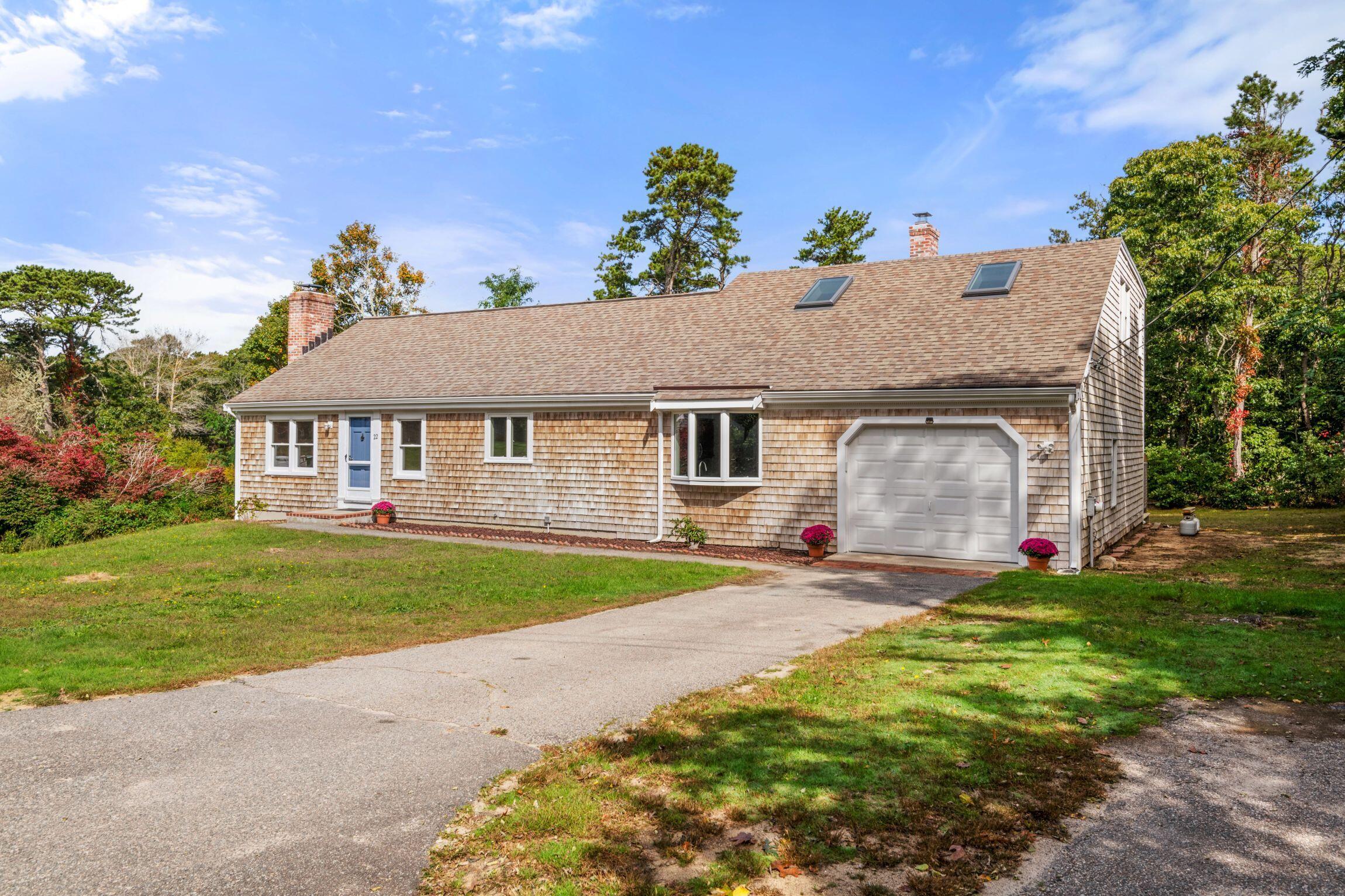 22 Little Lane Harwich MA 02645