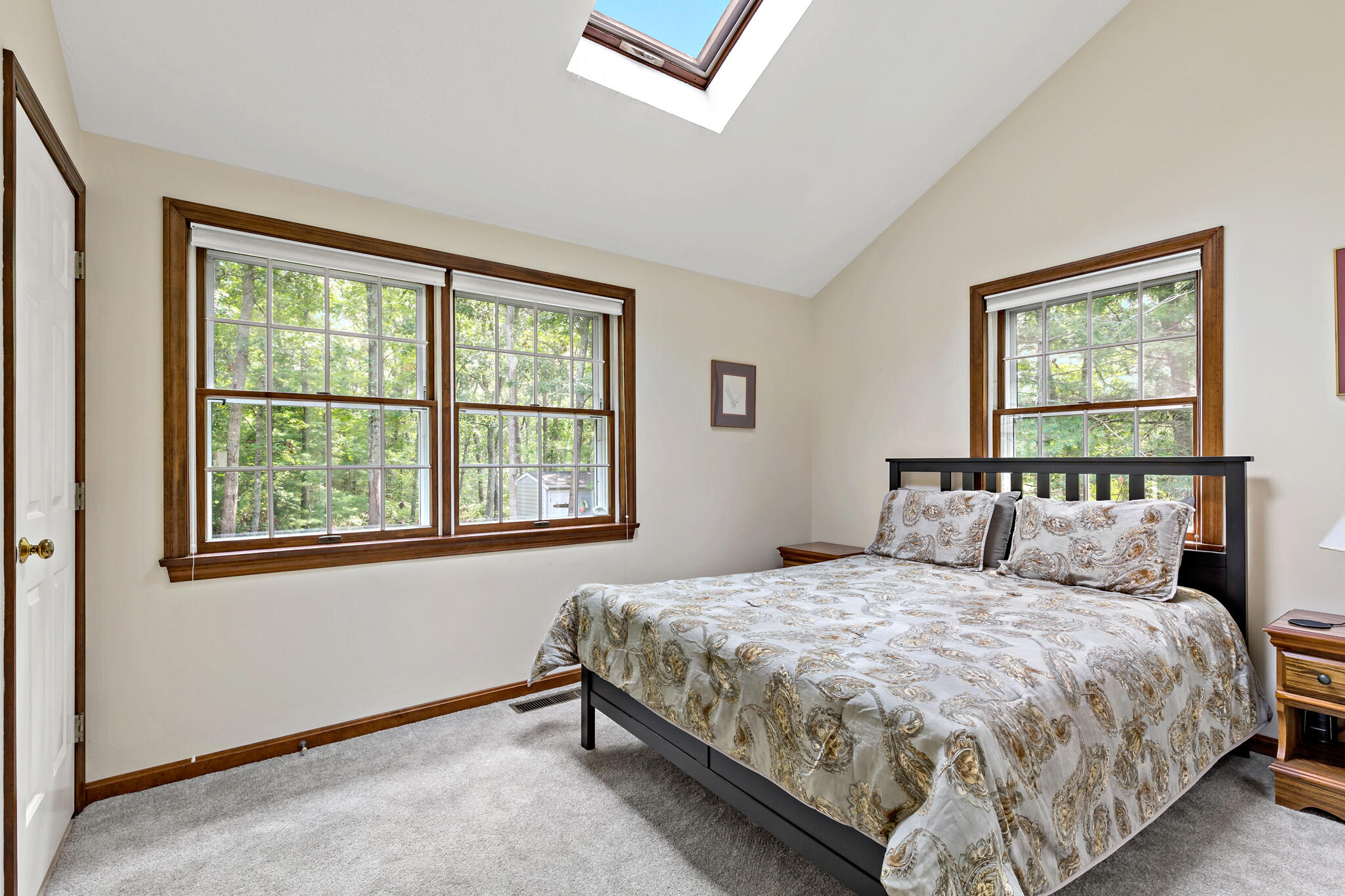 26 Quashnet Way Teaticket MA 02536