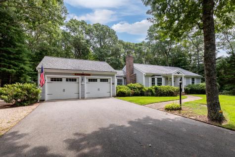 26 Quashnet Way East Falmouth MA 02536