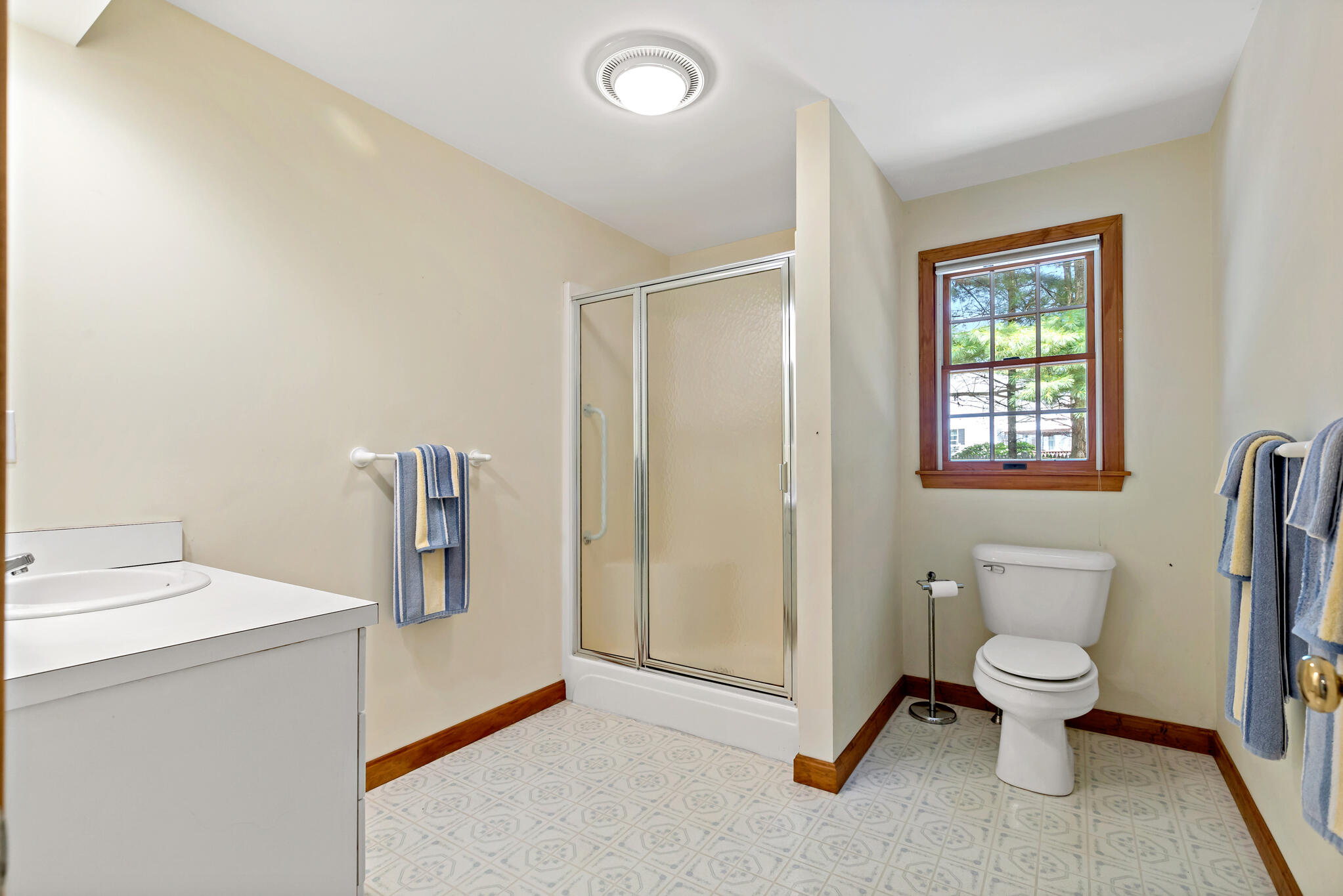 26 Quashnet Way Teaticket MA 02536