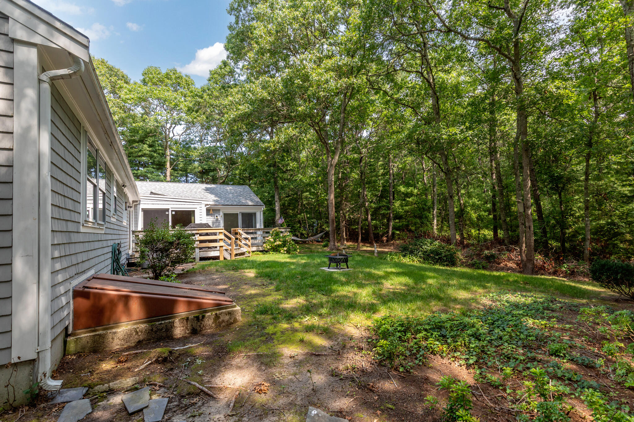 26 Quashnet Way Teaticket MA 02536
