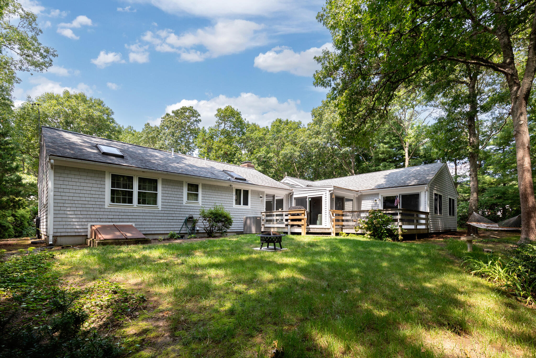 26 Quashnet Way Teaticket MA 02536