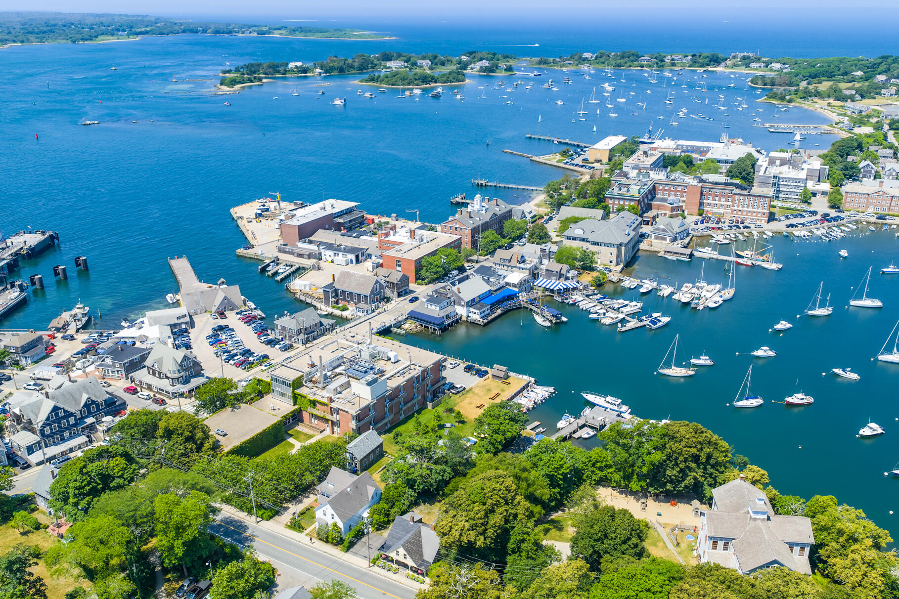 14 School Street Woods Hole MA 02543