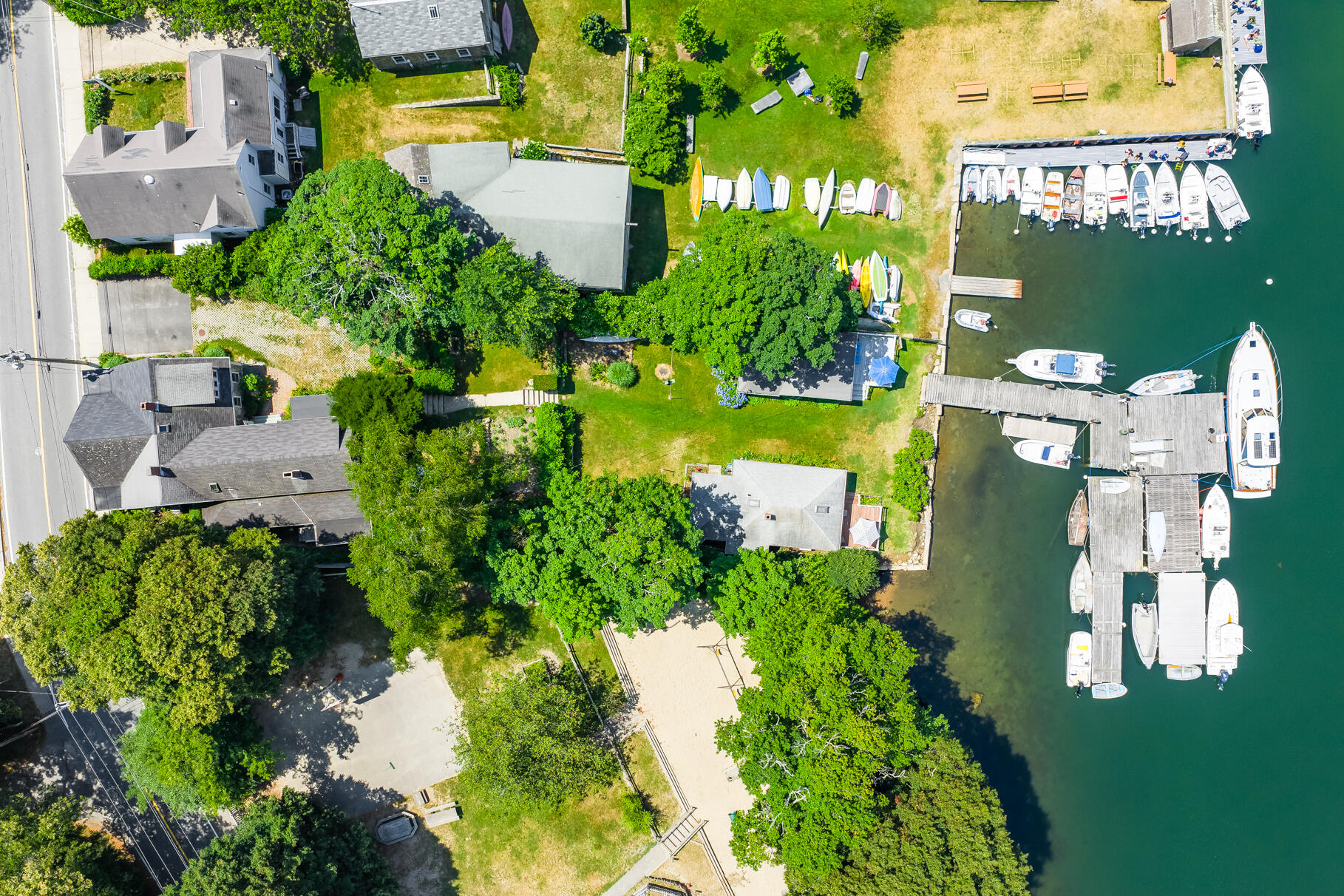 14 School Street Woods Hole MA 02543