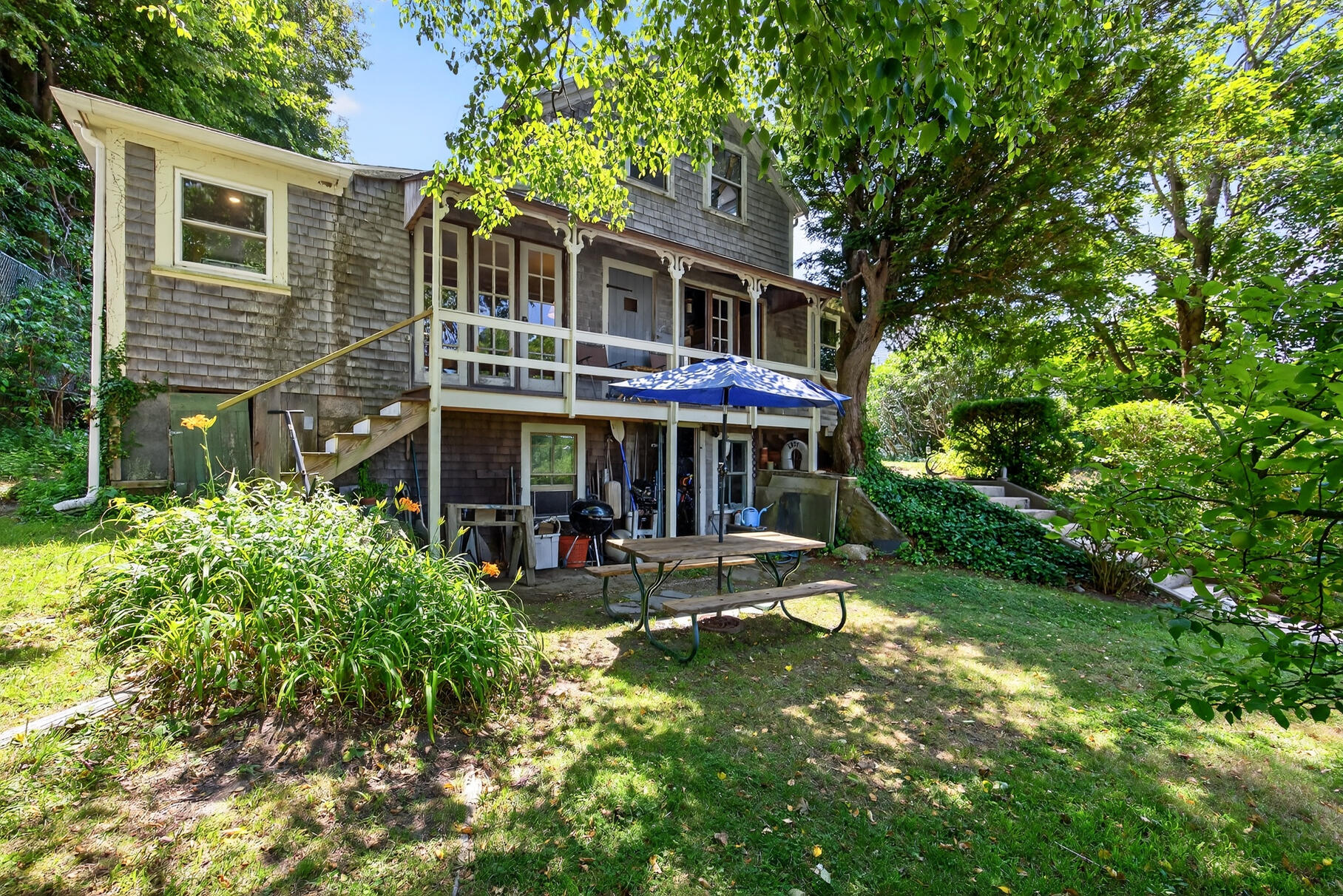 14 School Street Woods Hole MA 02543