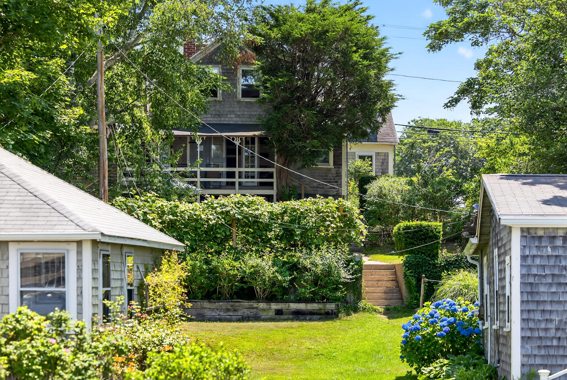 14 School Street Woods Hole MA 02543