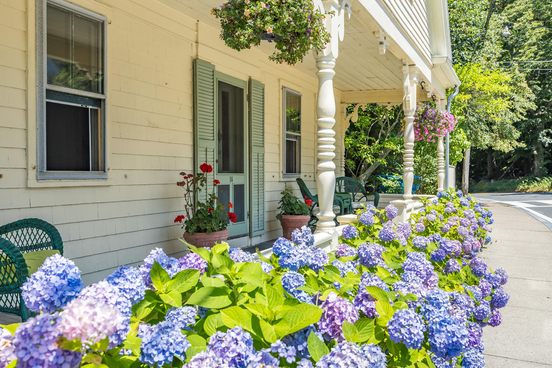 14 School Street Woods Hole MA 02543