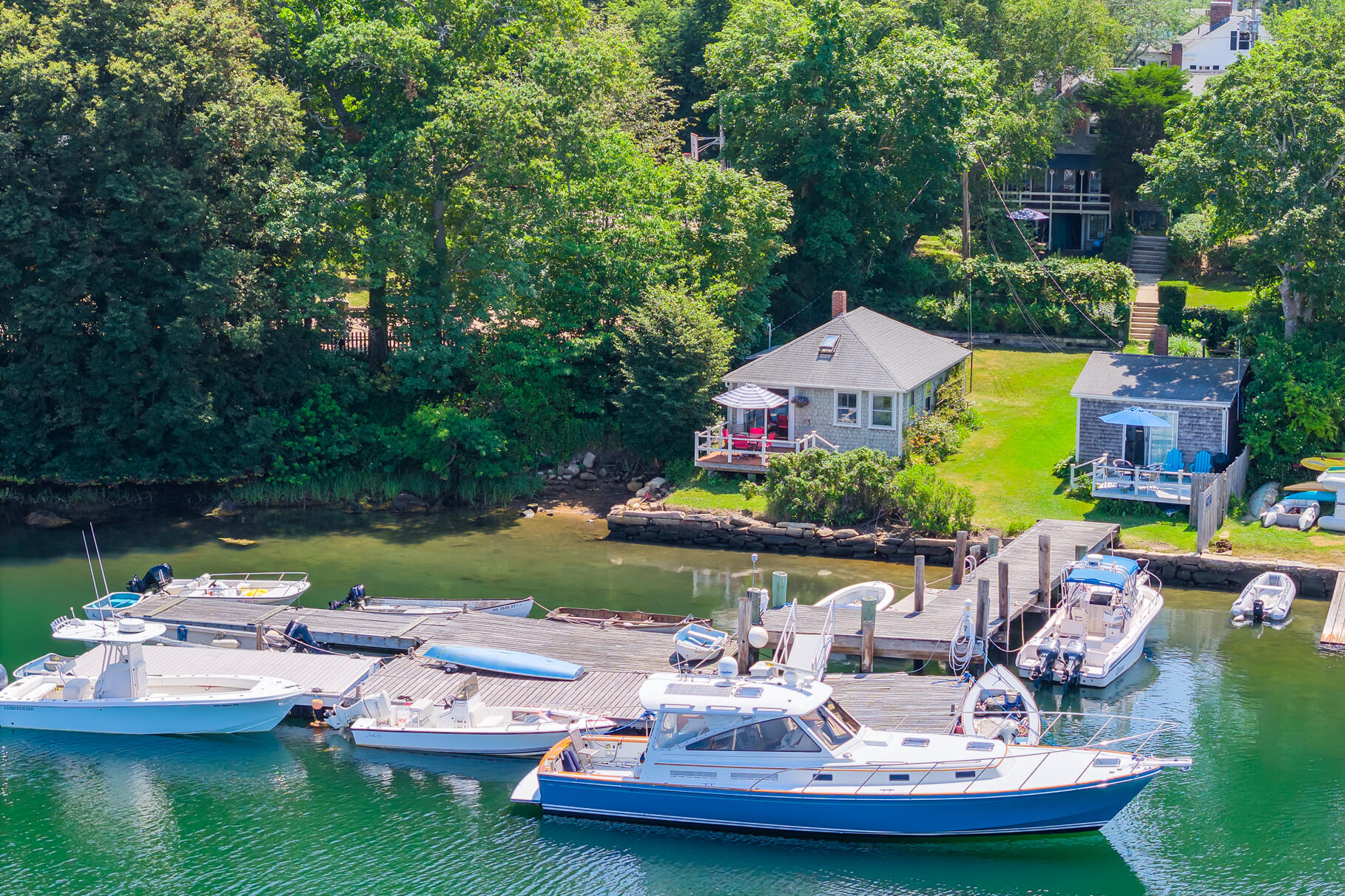 14 School Street Woods Hole MA 02543