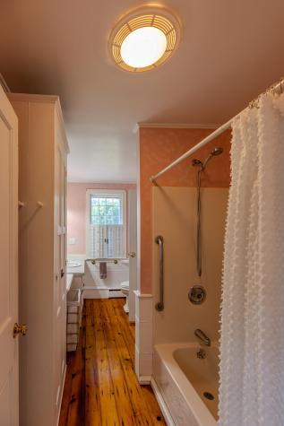 10 Dan'ls Way West Tisbury MA 02575