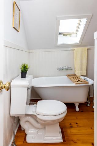 10 Dan'ls Way West Tisbury MA 02575