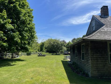 10 Dan'ls Way West Tisbury MA 02575