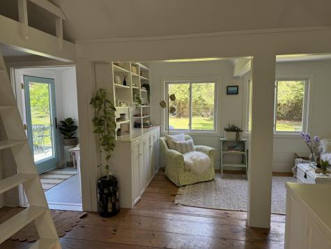 10 Dan'ls Way West Tisbury MA 02575