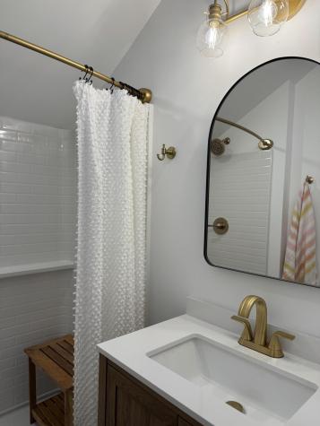 10 Dan'ls Way West Tisbury MA 02575