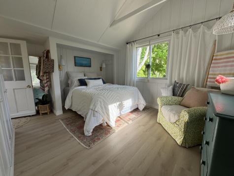 10 Dan'ls Way West Tisbury MA 02575