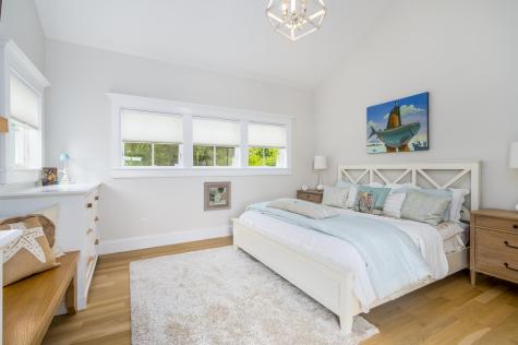 12 Pond Street Chatham MA 02633