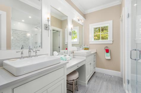 12 Pond Street Chatham MA 02633