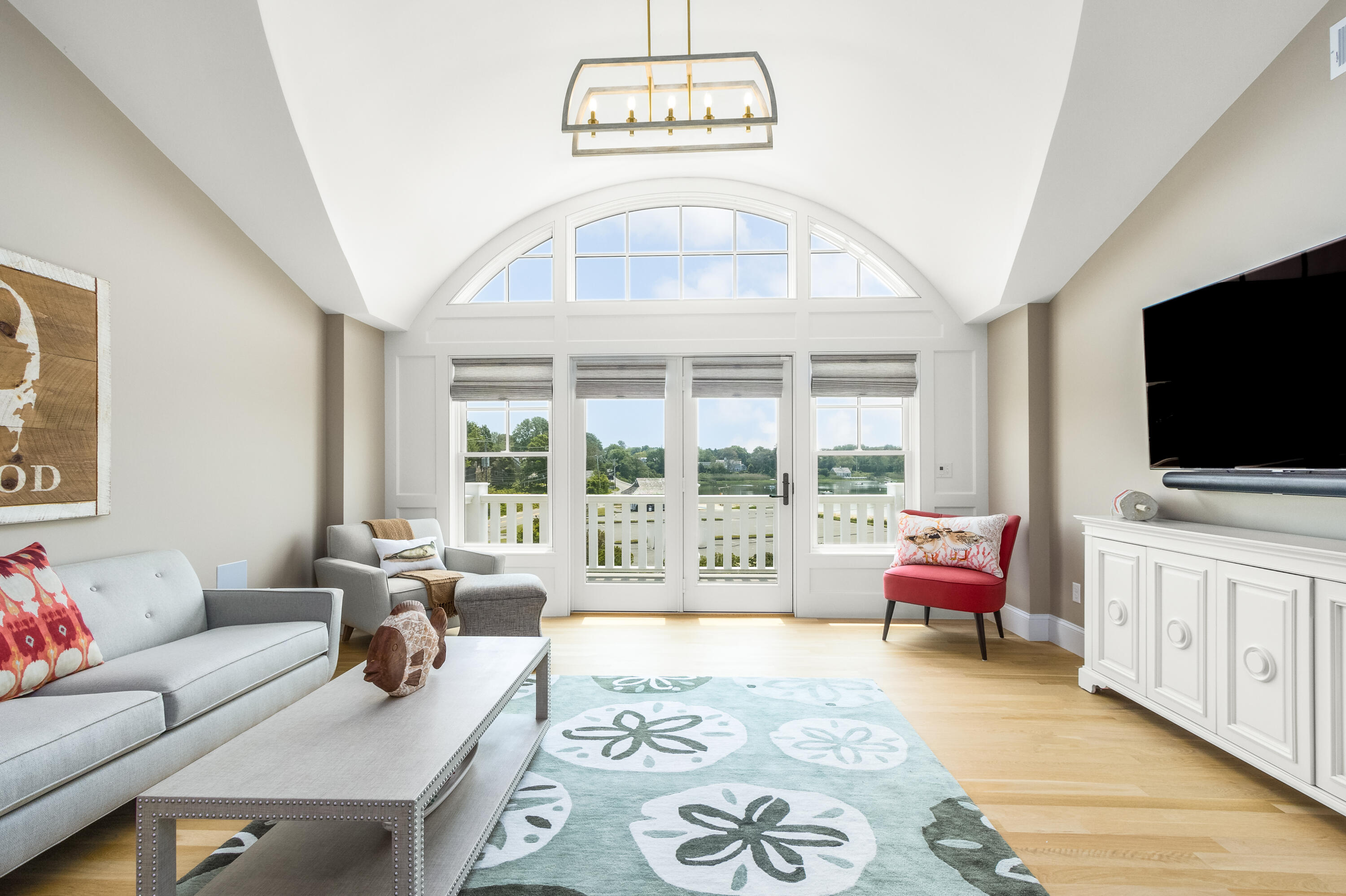 12 Pond Street Chatham MA 02633