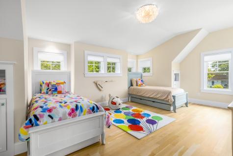 12 Pond Street Chatham MA 02633