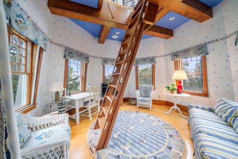 4 Sherbourne Way Wareham MA 02571