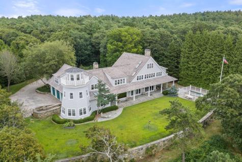 4 Sherbourne Way Wareham MA 02571