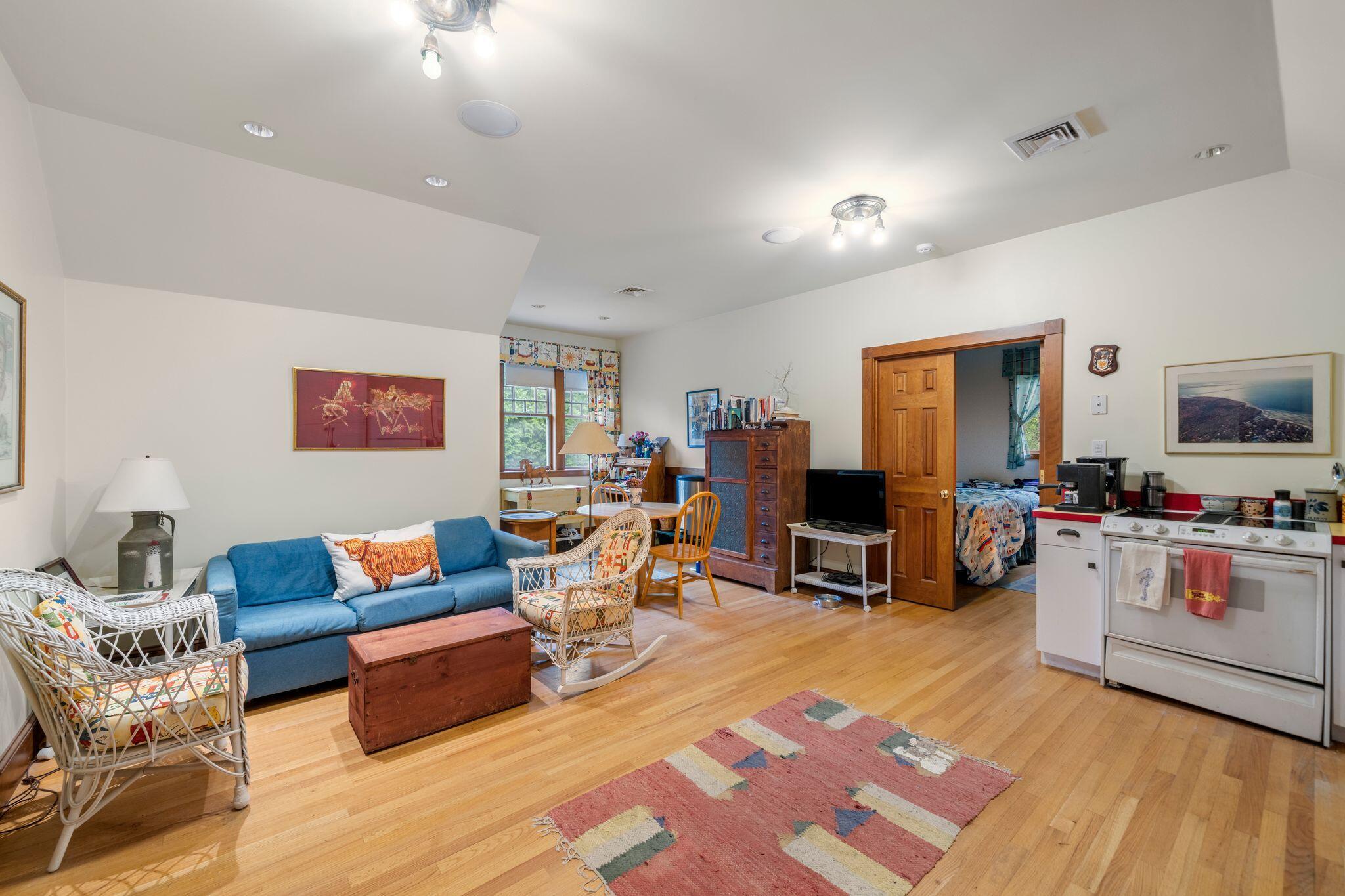 4 Sherbourne Way Wareham MA 02571