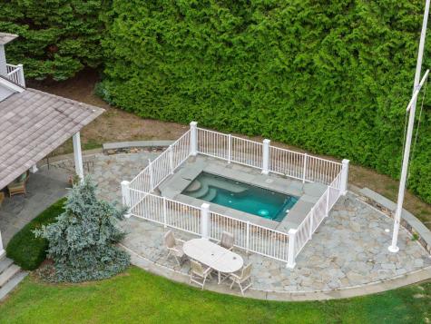 4 Sherbourne Way Wareham MA 02571