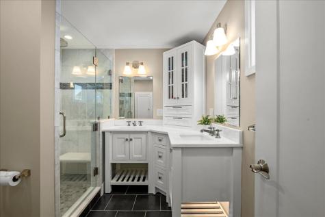 88 Sagamore Road Bourne MA 02562