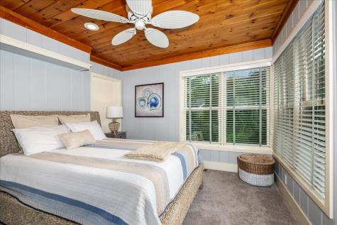 88 Sagamore Road Bourne MA 02562