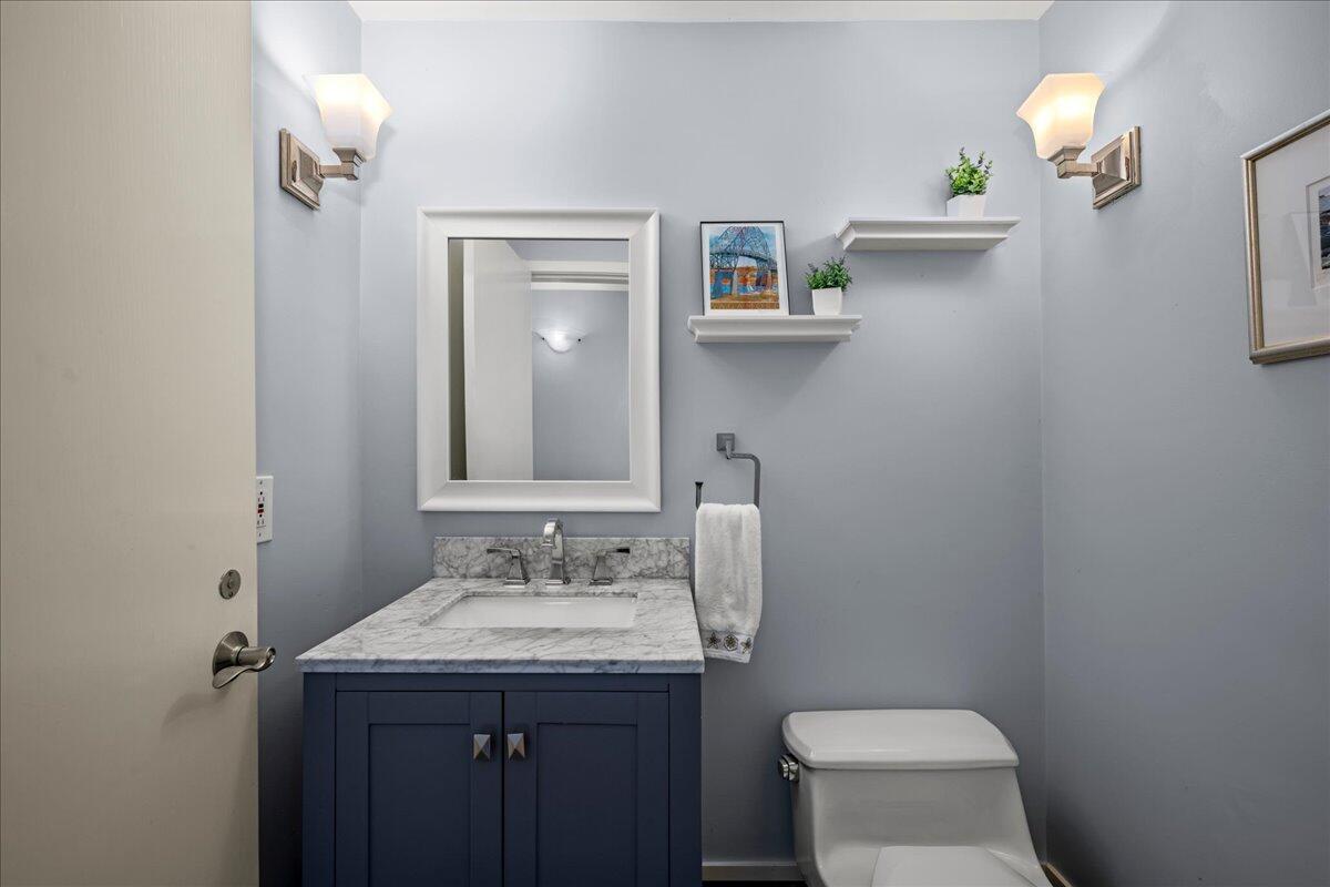 88 Sagamore Road Bourne MA 02562
