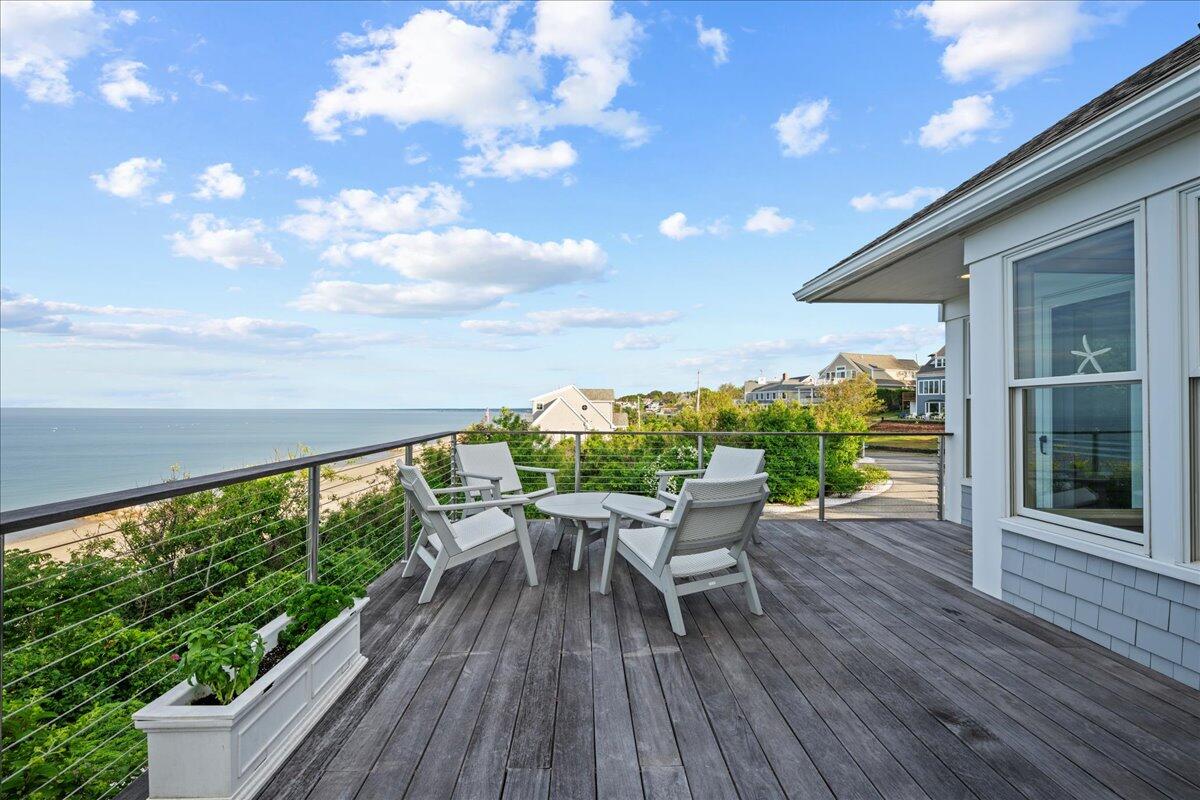 88 Sagamore Road Bourne MA 02562