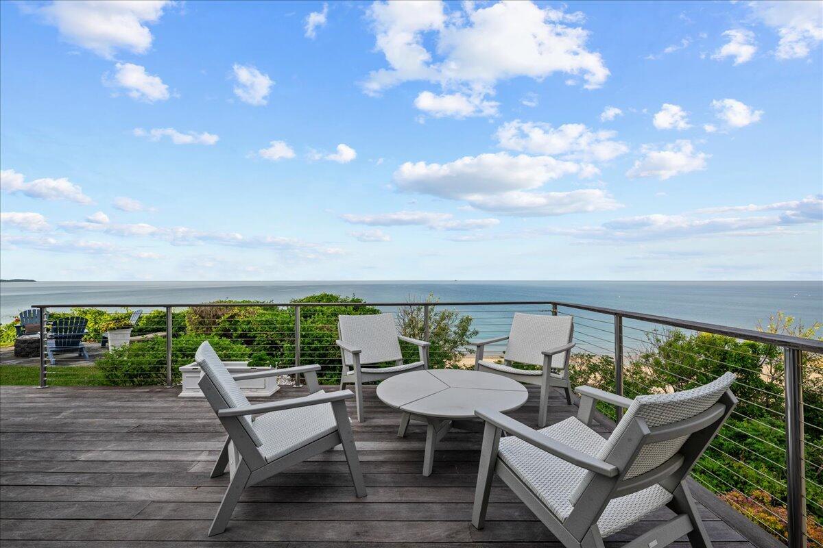 88 Sagamore Road Bourne MA 02562