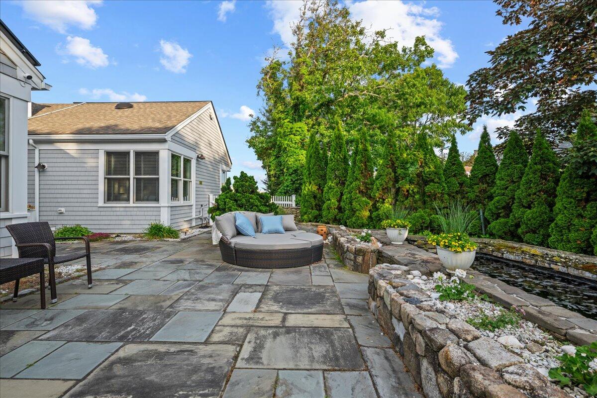 88 Sagamore Road Bourne MA 02562