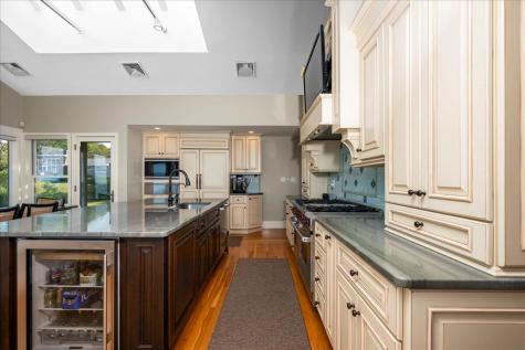 88 Sagamore Road Bourne MA 02562