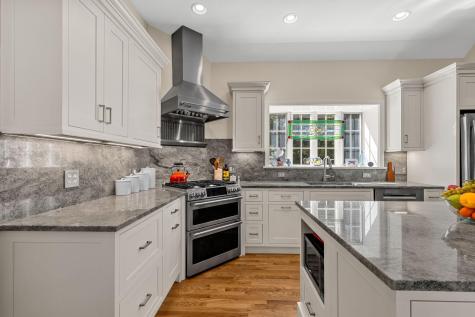 12 Pond Street Brewster MA 02631