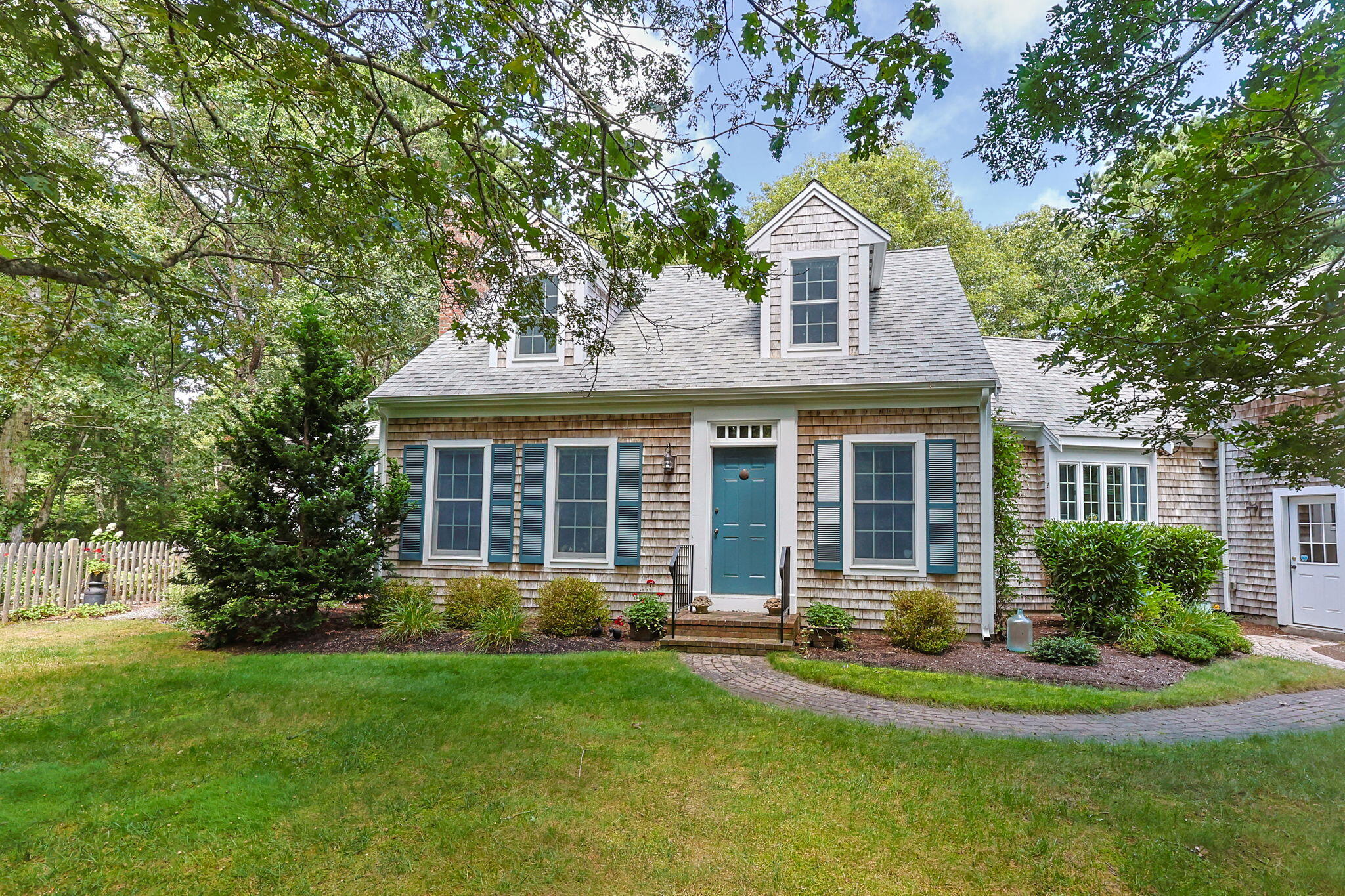 12 Pond Street Brewster MA 02631