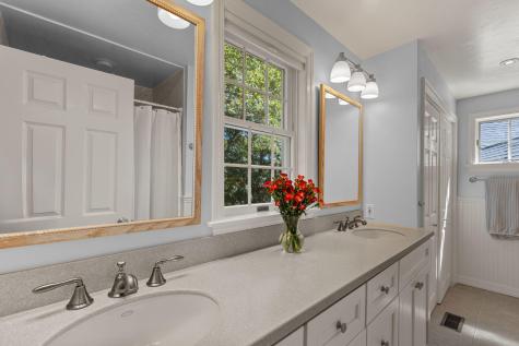 12 Pond Street Brewster MA 02631