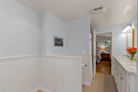 12 Pond Street Brewster MA 02631