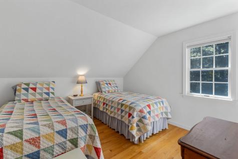 12 Pond Street Brewster MA 02631