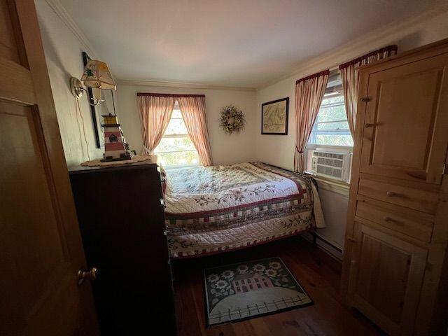 60 -R Carol Lane Oak Bluffs MA 02557