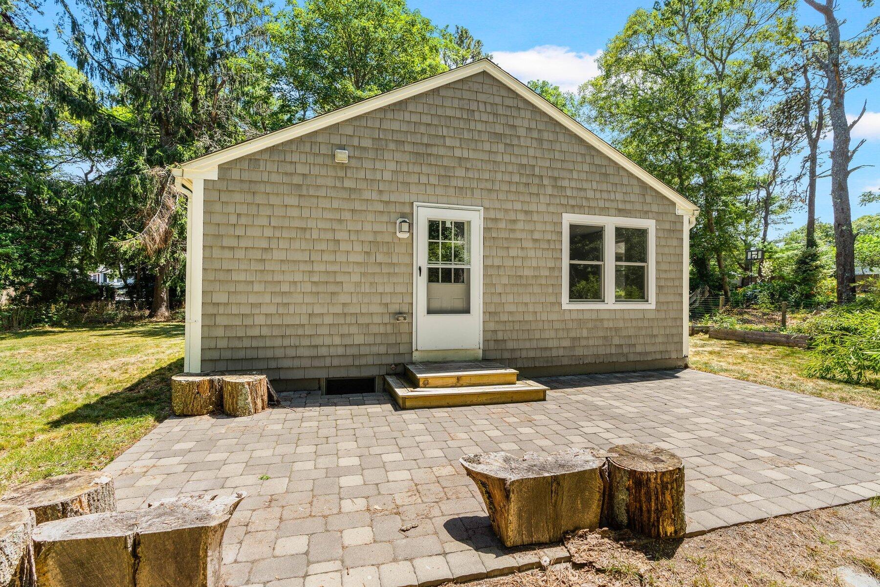 153 Dunns Pond Road Hyannis MA 02601