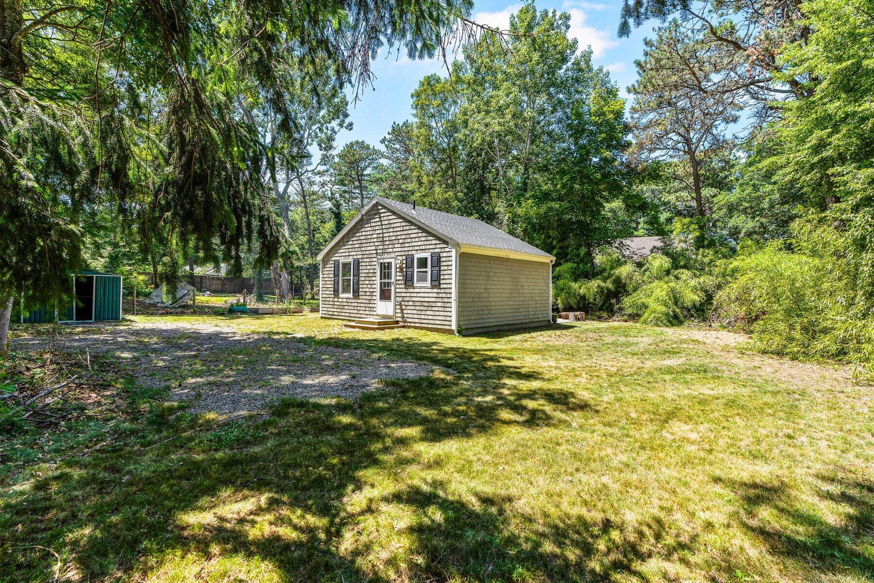 153 Dunns Pond Road Hyannis MA 02601