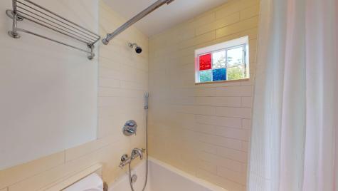 8 Washington Avenue Provincetown MA 02657
