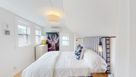 8 Washington Avenue Provincetown MA 02657