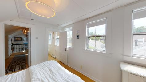 8 Washington Avenue Provincetown MA 02657
